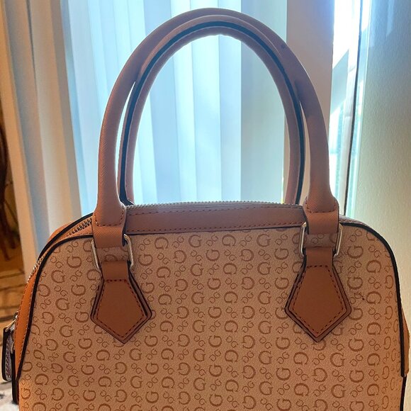 **SOLD** GUESS ALMA-style Bowler Carryall Bag - Picture 2 of 10